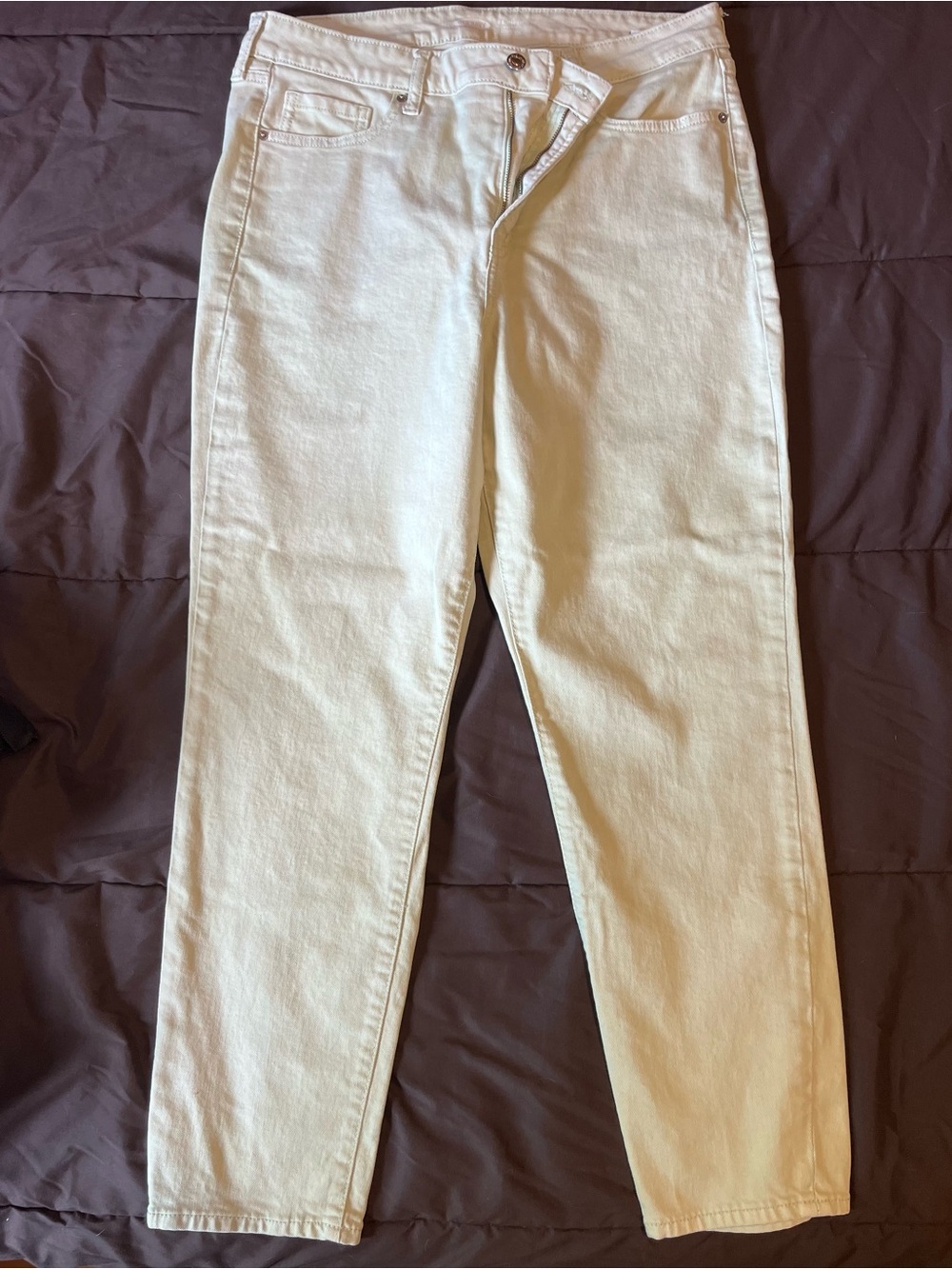 Women Light Beige Jeans - Classic Straight Fit